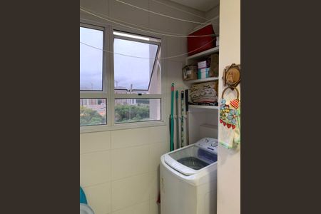 Apartamento à venda com 60m², 2 quartos e 1 vaga Apartamento à venda com 60m², 2 quartos e 1 vagaLavanderia