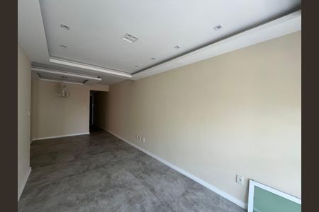 Apartamento à venda com 96m², 3 quartos e 2 vagasSala