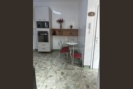 Apartamento à venda com 161m², 3 quartos e 1 vaga Apartamento à venda com 161m², 3 quartos e 1 vagaCozinha
