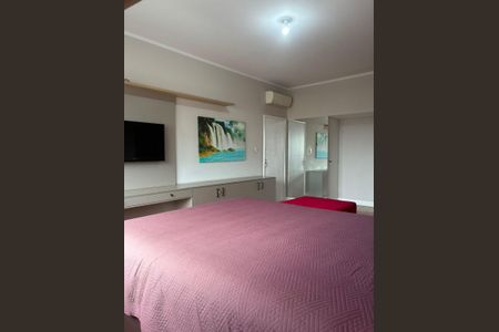 Apartamento à venda com 161m², 3 quartos e 1 vaga Apartamento à venda com 161m², 3 quartos e 1 vagaQuarto 4