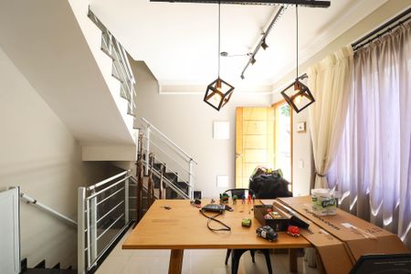 Casa de condomínio à venda com 120m², 3 quartos e 2 vagas