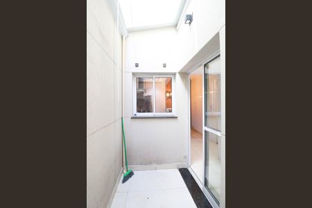 Casa de condomínio à venda com 120m², 3 quartos e 2 vagas