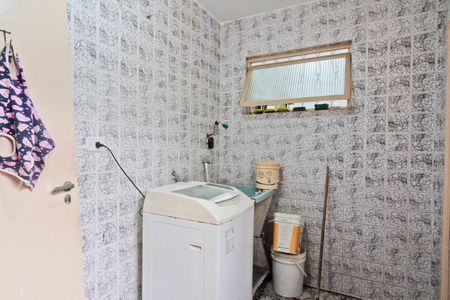 Casa à venda com 90m², 2 quartos e 2 vagas Casa à venda com 90m², 2 quartos e 2 vagasÁrea de Serviço