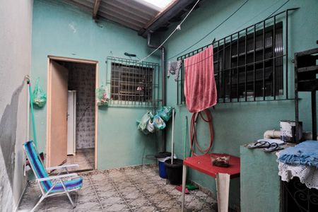 Casa à venda com 90m², 2 quartos e 2 vagas Casa à venda com 90m², 2 quartos e 2 vagasÁrea externa