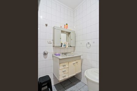 Casa à venda com 90m², 2 quartos e 2 vagas Casa à venda com 90m², 2 quartos e 2 vagasBanheiro