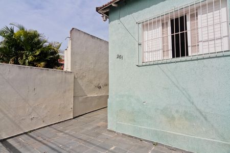 Casa à venda com 90m², 2 quartos e 2 vagas Casa à venda com 90m², 2 quartos e 2 vagasÁrea externa