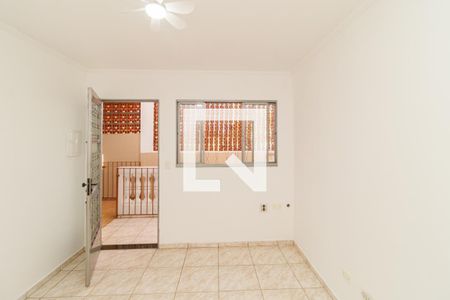 Sala de casa para alugar com 1 quarto, 100m² em Parque Edu Chaves, São Paulo