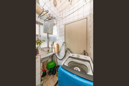 Apartamento à venda com 43m², 1 quarto e sem vagaÁrea de Serviço