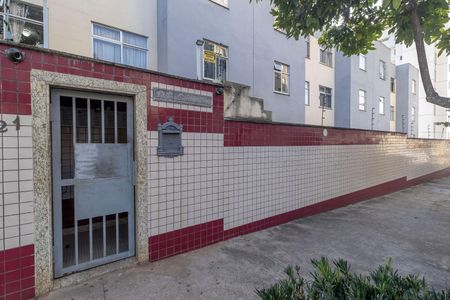 Apartamento para alugar com 52m², 2 quartos e 1 vagaFachada