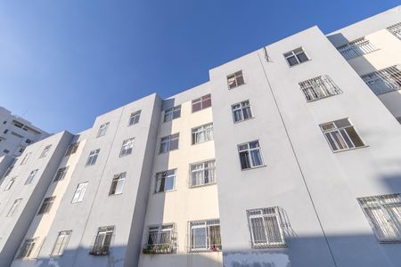Apartamento para alugar com 52m², 2 quartos e 1 vagaFachada