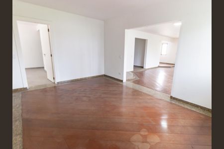 Apartamento para alugar com 260m², 4 quartos e 4 vagas Apartamento para alugar com 260m², 4 quartos e 4 vagasSala de Jantar