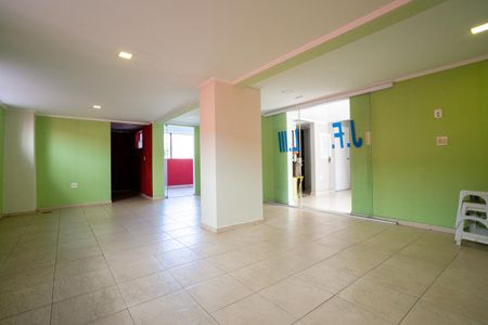 Apartamento para alugar com 44m², 2 quartos e 1 vagaÁrea comum - Salão de festas