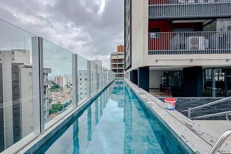 Studio à venda com 50m², 1 quarto e sem vagaÁrea comum - Piscina