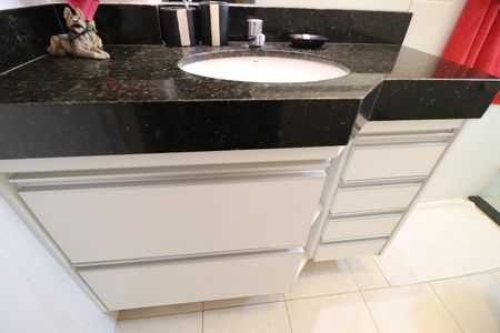 Apartamento para alugar com 96m², 3 quartos e 2 vagasBanheiro Social