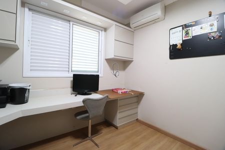 Apartamento para alugar com 96m², 3 quartos e 2 vagasEscritório