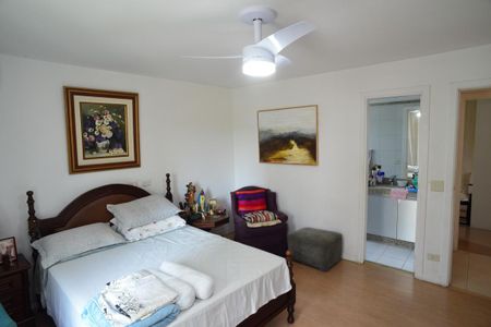 Apartamento à venda com 142m², 3 quartos e 2 vagasSuíte Principal