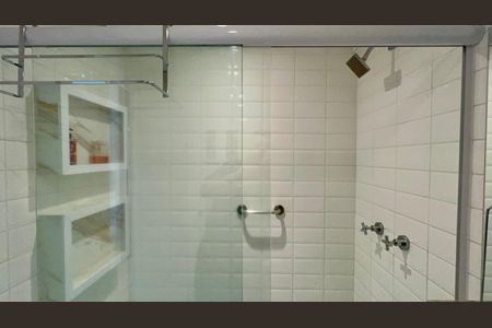 Studio à venda com 40m², 1 quarto e 1 vaga Studio à venda com 40m², 1 quarto e 1 vagaBanheiro