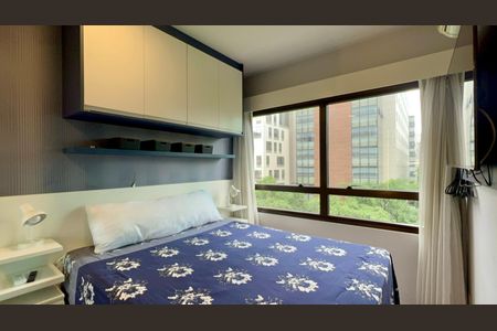 Studio à venda com 40m², 1 quarto e 1 vaga Studio à venda com 40m², 1 quarto e 1 vagaQuarto