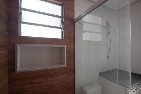 Casa para alugar com 110m², 2 quartos e 1 vagaBanheiro