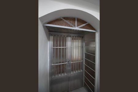 Casa para alugar com 110m², 2 quartos e 1 vagaÁrea comum