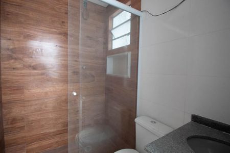 Casa para alugar com 110m², 2 quartos e 1 vagaBanheiro