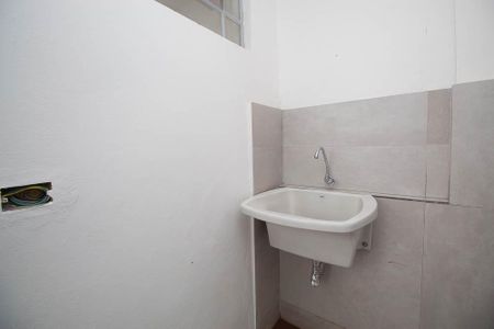 Casa para alugar com 110m², 2 quartos e 1 vagaÁrea de Serviço