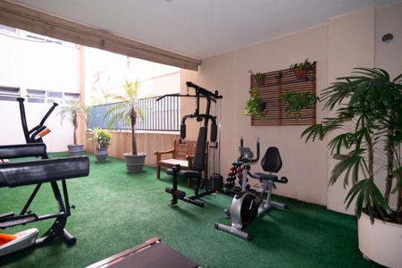 Apartamento à venda com 220m², 2 quartos e 3 vagas