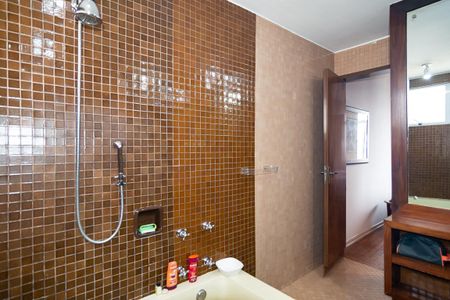 Apartamento à venda com 220m², 2 quartos e 3 vagas