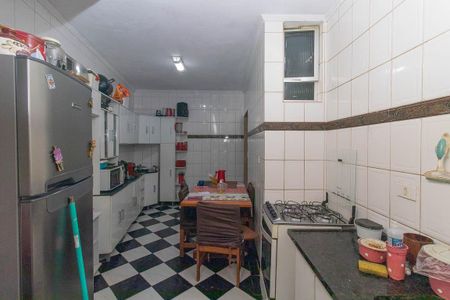 Casa à venda com 120m², 3 quartos e 1 vaga Casa à venda com 120m², 3 quartos e 1 vagaCozinha