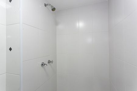 Apartamento à venda com 68m², 2 quartos e 1 vaga Apartamento à venda com 68m², 2 quartos e 1 vagaBanheiro da Suíte