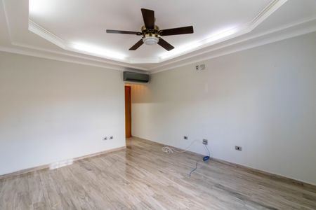 Casa à venda com 220m², 2 quartos e 4 vagas Casa à venda com 220m², 2 quartos e 4 vagasSuíte 1