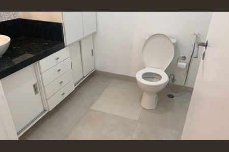 Apartamento para alugar com 37m², 1 quarto e sem vagaBanheiro