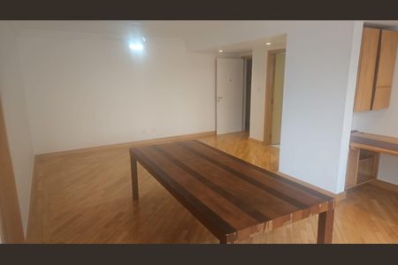 Sala de apartamento à venda com 2 quartos, 103m² em Cerqueira César, São Paulo