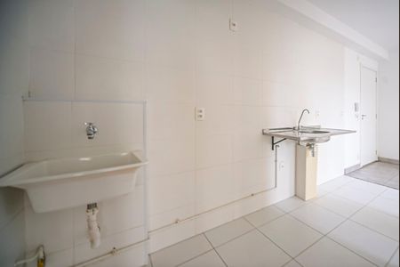 Apartamento para alugar com 39m², 2 quartos e 1 vaga Apartamento para alugar com 39m², 2 quartos e 1 vagaCozinha e Área de Serviço