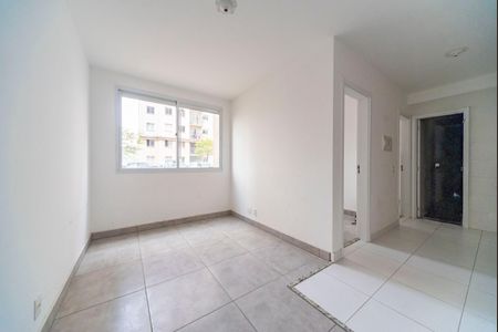 Sala de apartamento para alugar com 2 quartos, 39m² em Parque São Vicente, Santo André