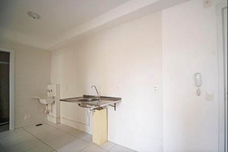Apartamento para alugar com 39m², 2 quartos e 1 vaga Apartamento para alugar com 39m², 2 quartos e 1 vagaCozinha e Área de Serviço