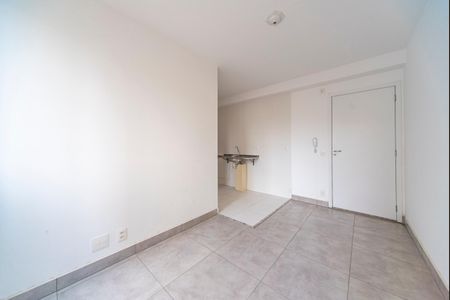 Sala de apartamento para alugar com 2 quartos, 39m² em Parque São Vicente, Santo André