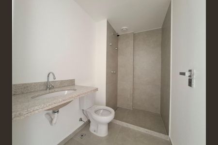 Banheiro  de apartamento à venda com 1 quarto, 30m² em Centro, Rio de Janeiro