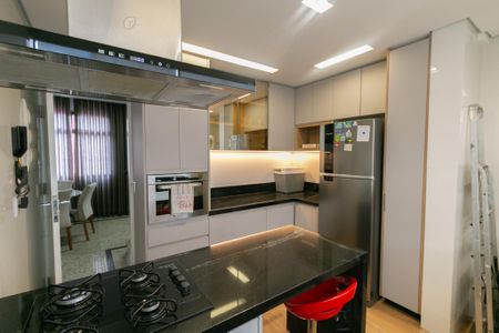 Apartamento à venda com 170m², 3 quartos e 2 vagas