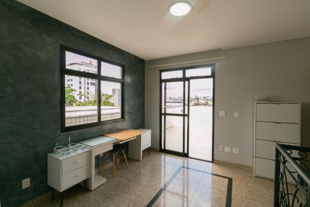 Apartamento à venda com 170m², 3 quartos e 2 vagas
