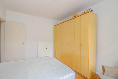 Apartamento à venda com 45m², 1 quarto e sem vaga Apartamento à venda com 45m², 1 quarto e sem vagaQuarto