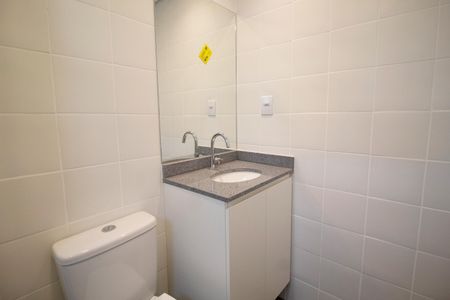 Apartamento para alugar com 35m², 1 quarto e sem vaga Apartamento para alugar com 35m², 1 quarto e sem vagaBanheiro Social