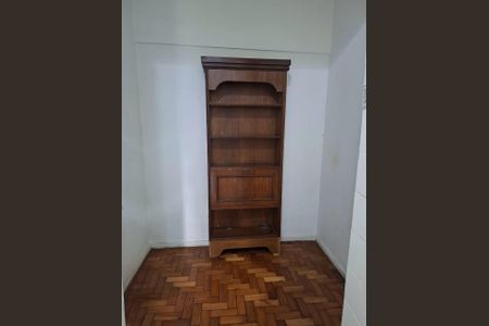 Apartamento à venda com 34m², 1 quarto e sem vagaFoto 01