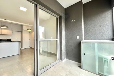 Apartamento para alugar com 38m², 1 quarto e sem vaga Apartamento para alugar com 38m², 1 quarto e sem vagaVaranda