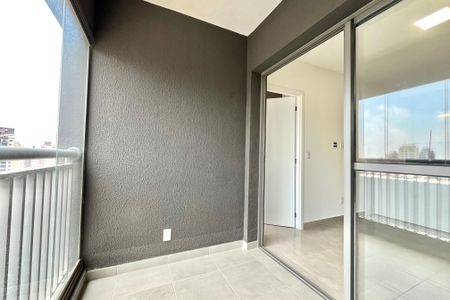 Apartamento para alugar com 38m², 1 quarto e sem vaga Apartamento para alugar com 38m², 1 quarto e sem vagaVaranda