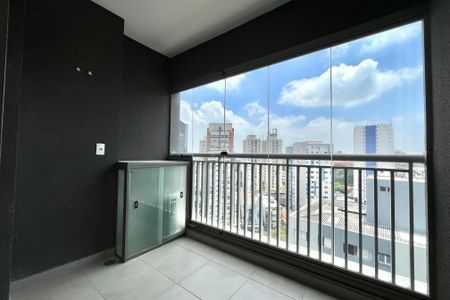 Apartamento para alugar com 38m², 1 quarto e sem vaga Apartamento para alugar com 38m², 1 quarto e sem vagaVaranda