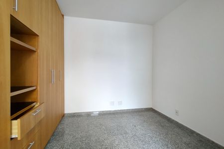 Apartamento à venda com 118m², 3 quartos e 2 vagas Apartamento à venda com 118m², 3 quartos e 2 vagasQuarto 1 - Suíte