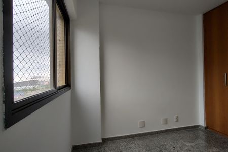 Apartamento à venda com 118m², 3 quartos e 2 vagas Apartamento à venda com 118m², 3 quartos e 2 vagasQuarto 2