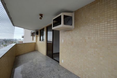 Varanda de apartamento à venda com 3 quartos, 118m² em Barra da Tijuca, Rio de Janeiro