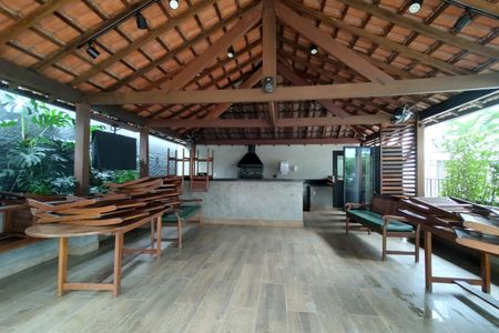 Apartamento à venda com 118m², 3 quartos e 2 vagas Apartamento à venda com 118m², 3 quartos e 2 vagasÁrea comum - Churrasqueira